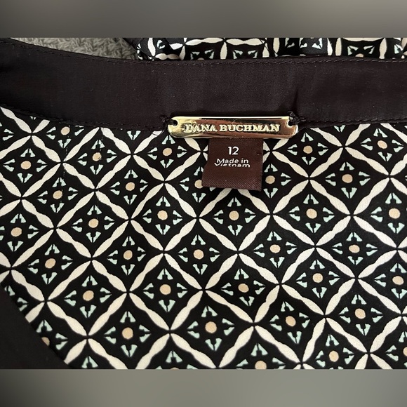 Dana Buchman Black w/Mint & Peach PatternedTunic Button Down Blouse; Size 12 - Picture 3 of 9